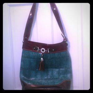 Leather shoulder bag